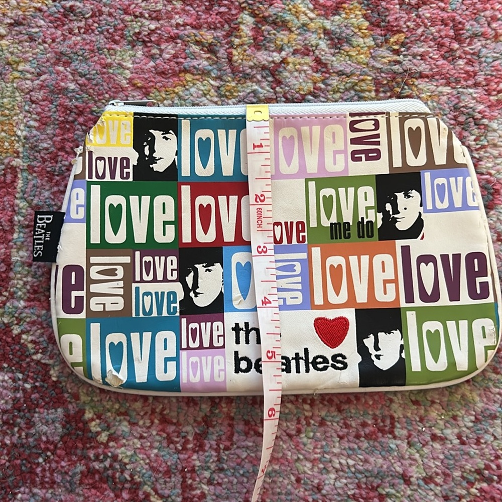 Beatles Pouch - Picture 6 of 7